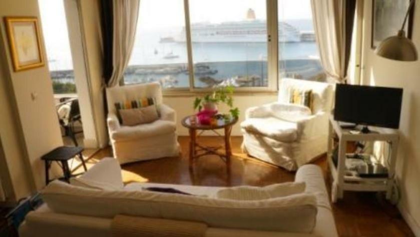 Apartment W Stunning View - Marina - Free Parking & Ac フンシャル エクステリア 写真