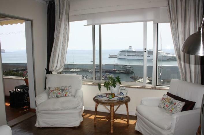 Apartment W Stunning View - Marina - Free Parking & Ac フンシャル エクステリア 写真